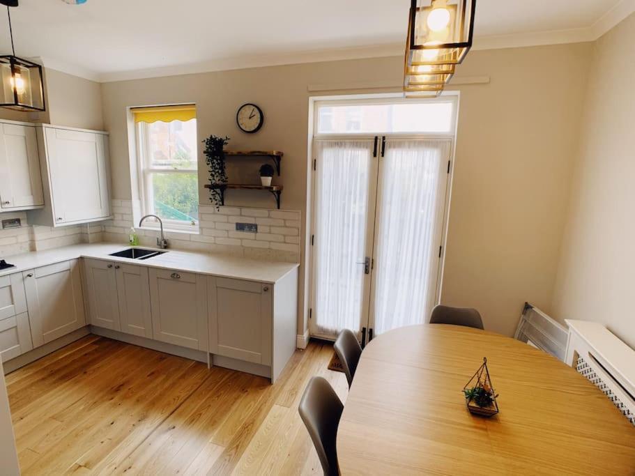 Вилла Tynemouth Seaside 3 Bed House Close To Beach/Bars/Restaurants - Parking Space Included Экстерьер фото