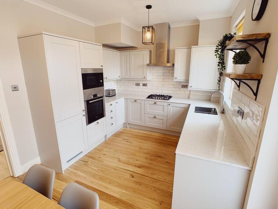 Вилла Tynemouth Seaside 3 Bed House Close To Beach/Bars/Restaurants - Parking Space Included Экстерьер фото