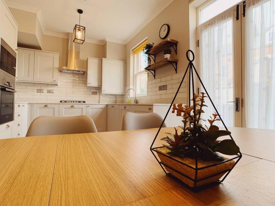 Вилла Tynemouth Seaside 3 Bed House Close To Beach/Bars/Restaurants - Parking Space Included Экстерьер фото